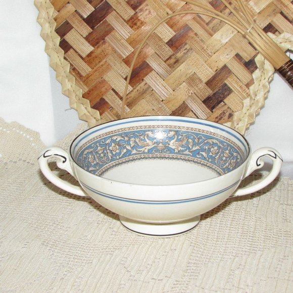 Myott Medici Cream Soup Bouillon Bowl Blue Bands Griffons England Vintage - Picture 4 of 4